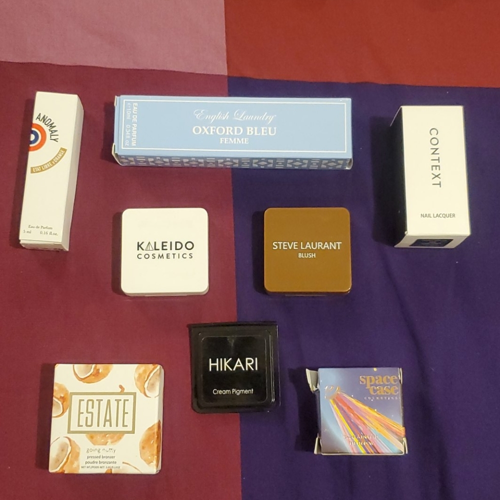 nailpolish ,blush,bronzer, eyeshadow